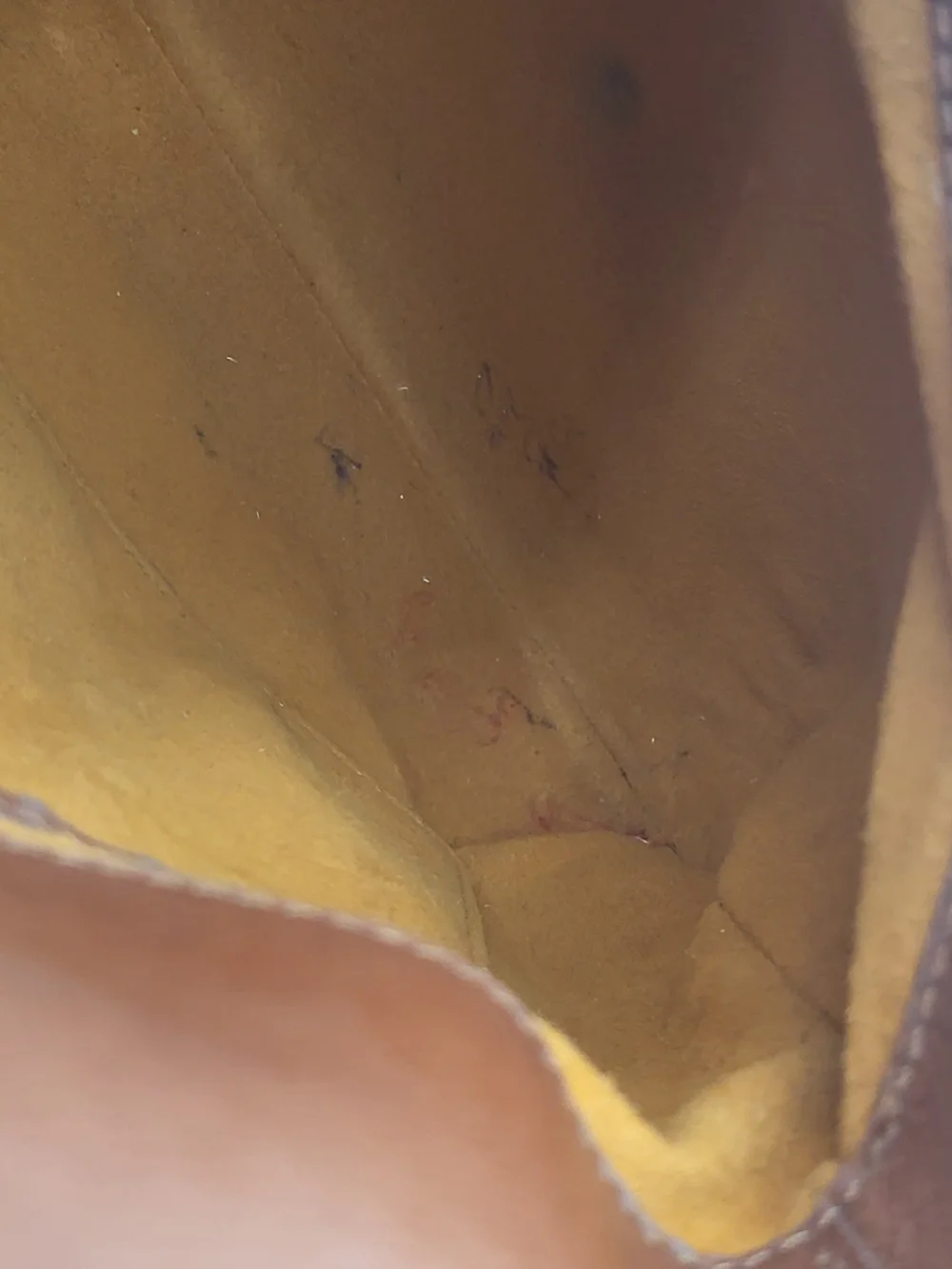 Louis Vuitton Monogram Musette Salsa PM Crossbody Bag..Authentic..